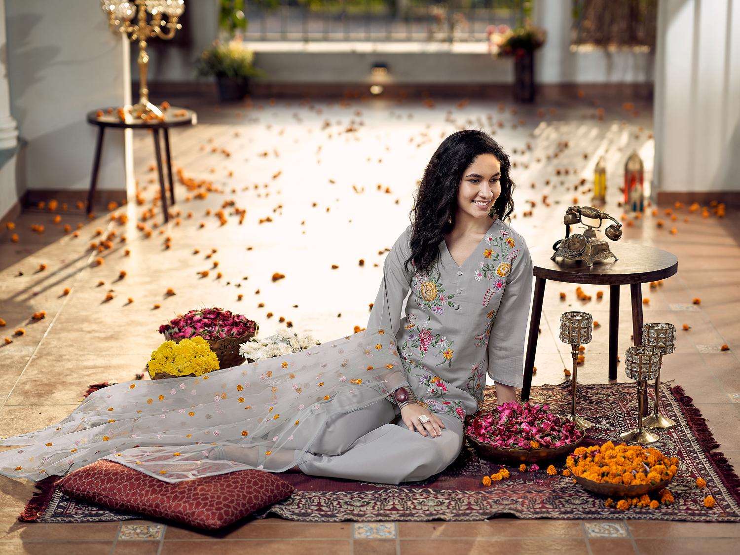 Steel Grey Color Silk Blend V-Neck Straight Kurta Set With Floral Thread Embroidery